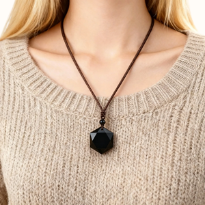 Zwarte Obsidiaan Ster Hanger – Bescherming & Balans